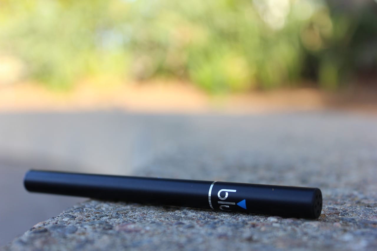 Proper Conduct for Using Vape Pens in Public Areas